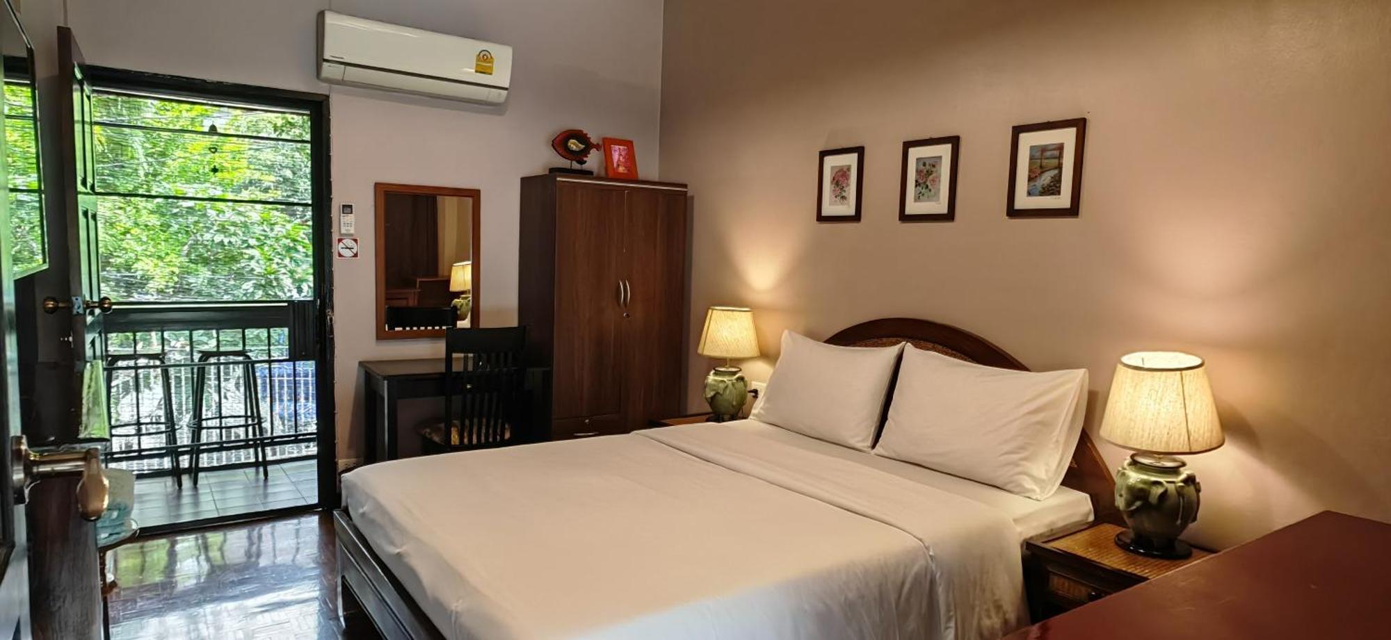 Hoh Guesthouse Chiang Mai Extérieur photo