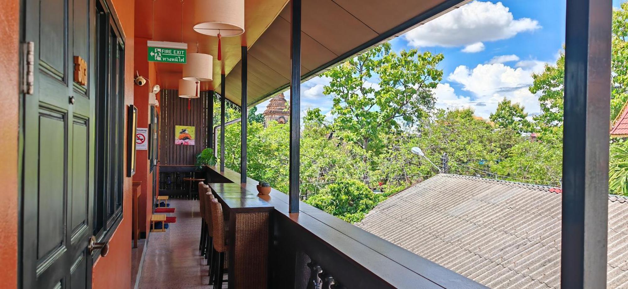 Hoh Guesthouse Chiang Mai Extérieur photo