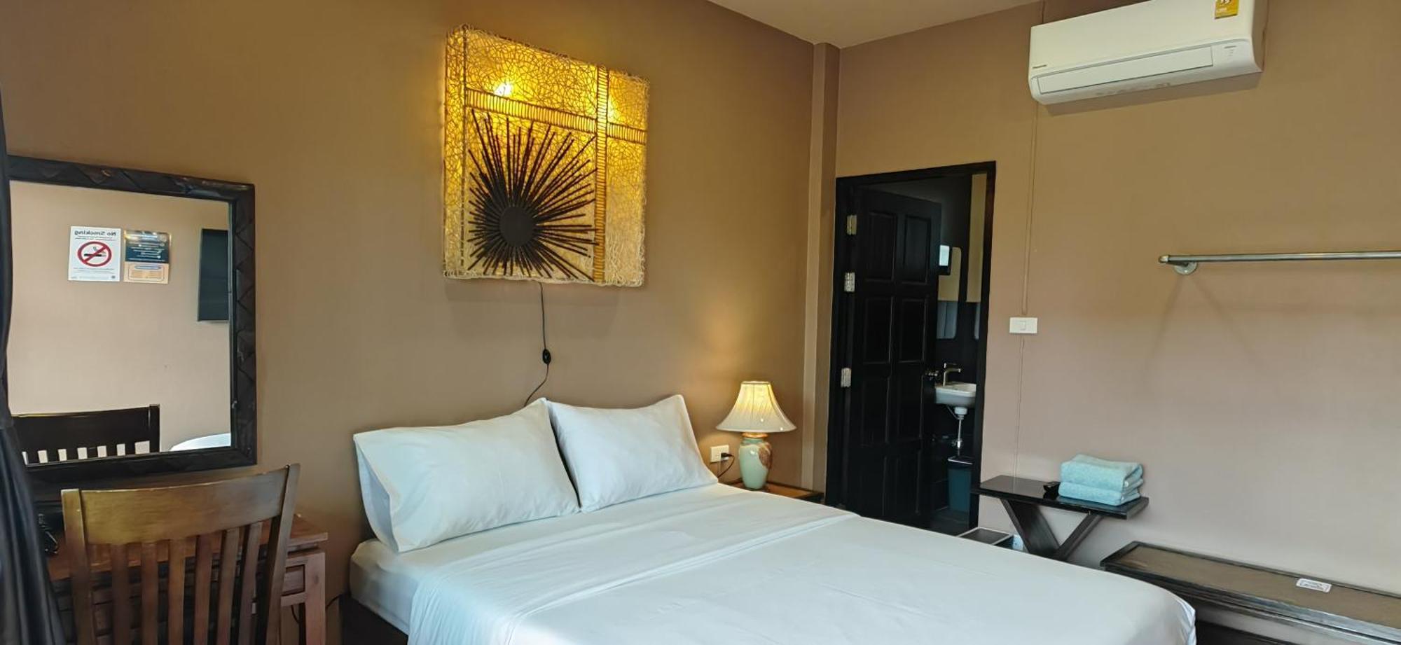 Hoh Guesthouse Chiang Mai Extérieur photo