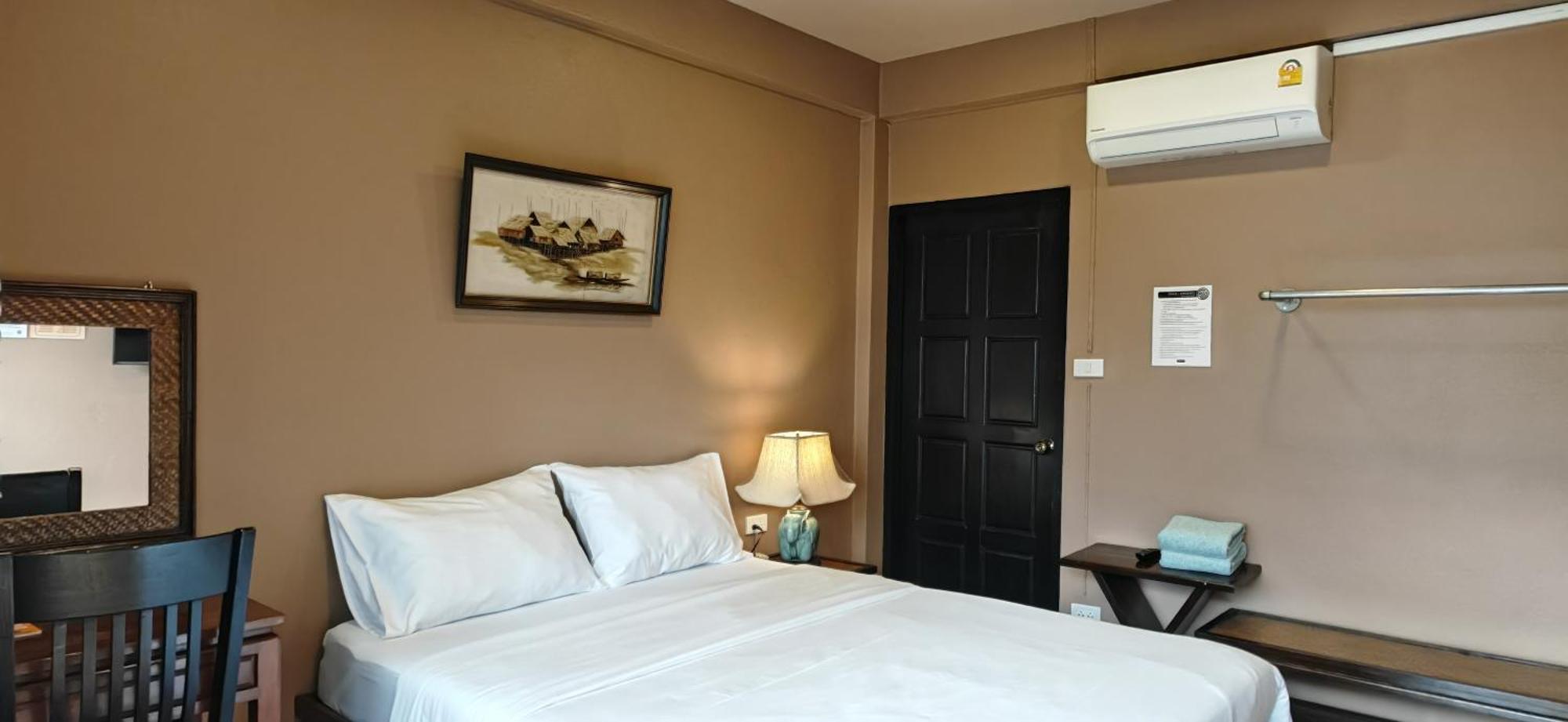 Hoh Guesthouse Chiang Mai Extérieur photo